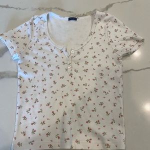 Brandy Melville short sleeve top floral print one size